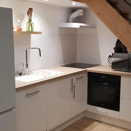 Le Pommier Apartman Aiglun